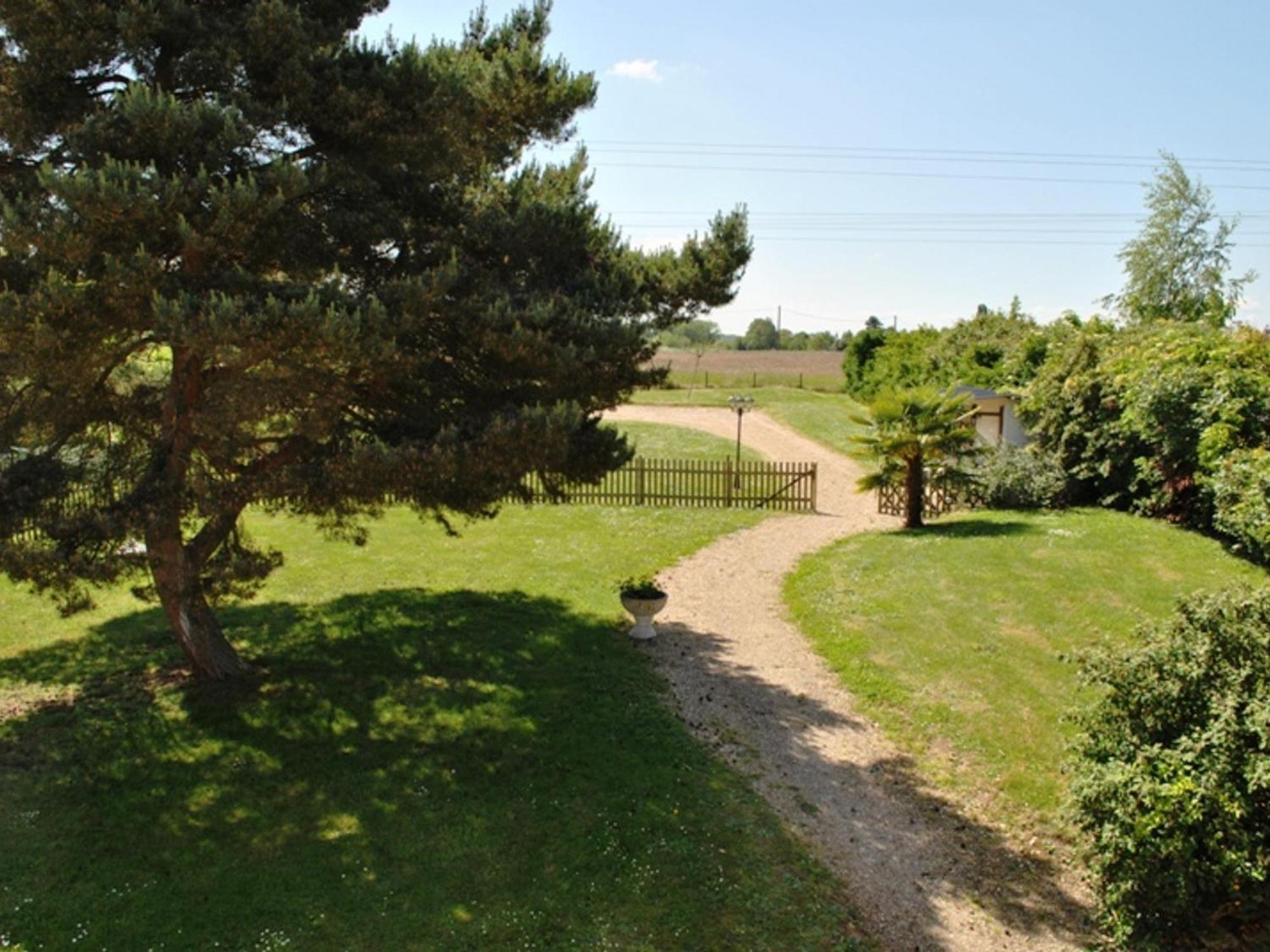 Gîte Azay-sur-Cher, 6 pièces, 11 personnes - FR-1-381-359 Extérieur photo